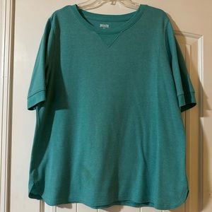 Women’s 2XL top